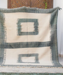 Amina Gray and White Geometric Rug