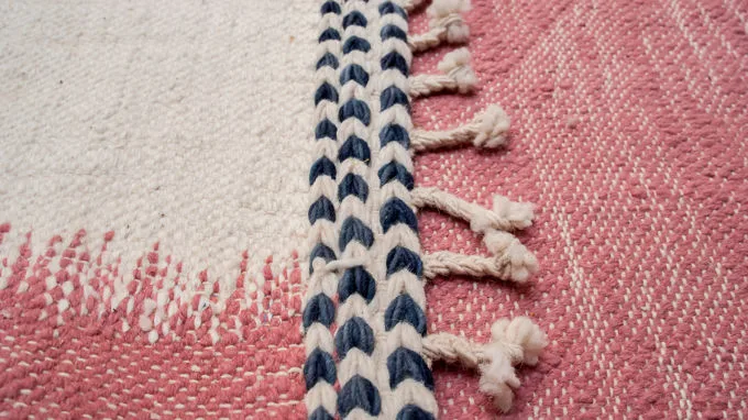 pinky-flat-woven-rug-16