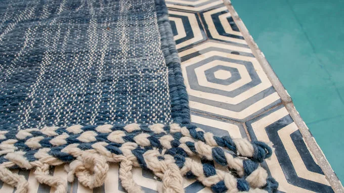 pinky-flat-woven-rug-2