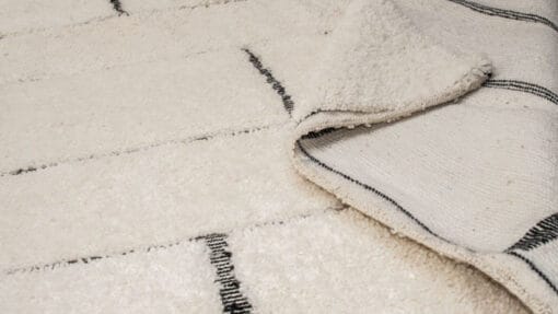 rachida-beniouaran-rug-10
