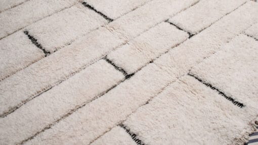 rachida-beniouaran-rug-6