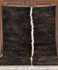 Snake black white and brown rug