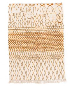 Awrikh White and Gold Rug – Elevate Your Space with Luxury