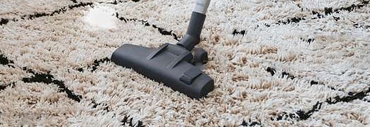 an image of Beni ourain being cleaned